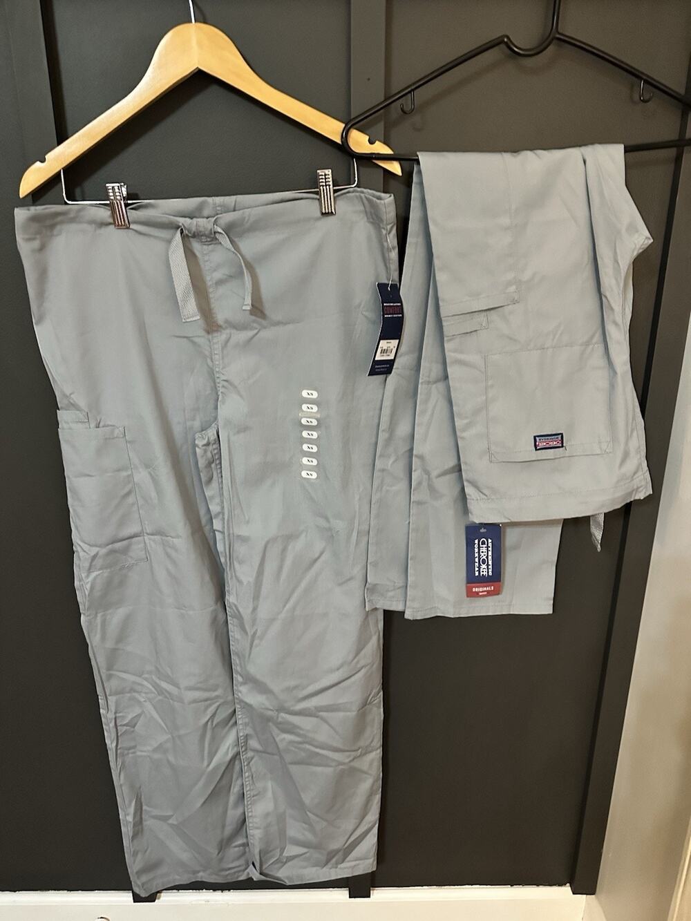 NEW Cherokee Workwear Unisex Drawstring XS Gray Cargo Scrub Pants - LOT OF 2